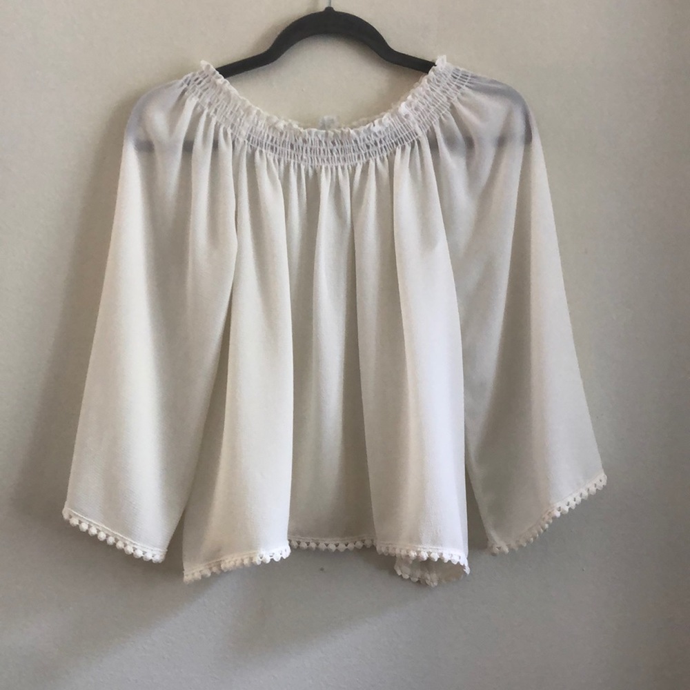 flowey white off the shoulder top